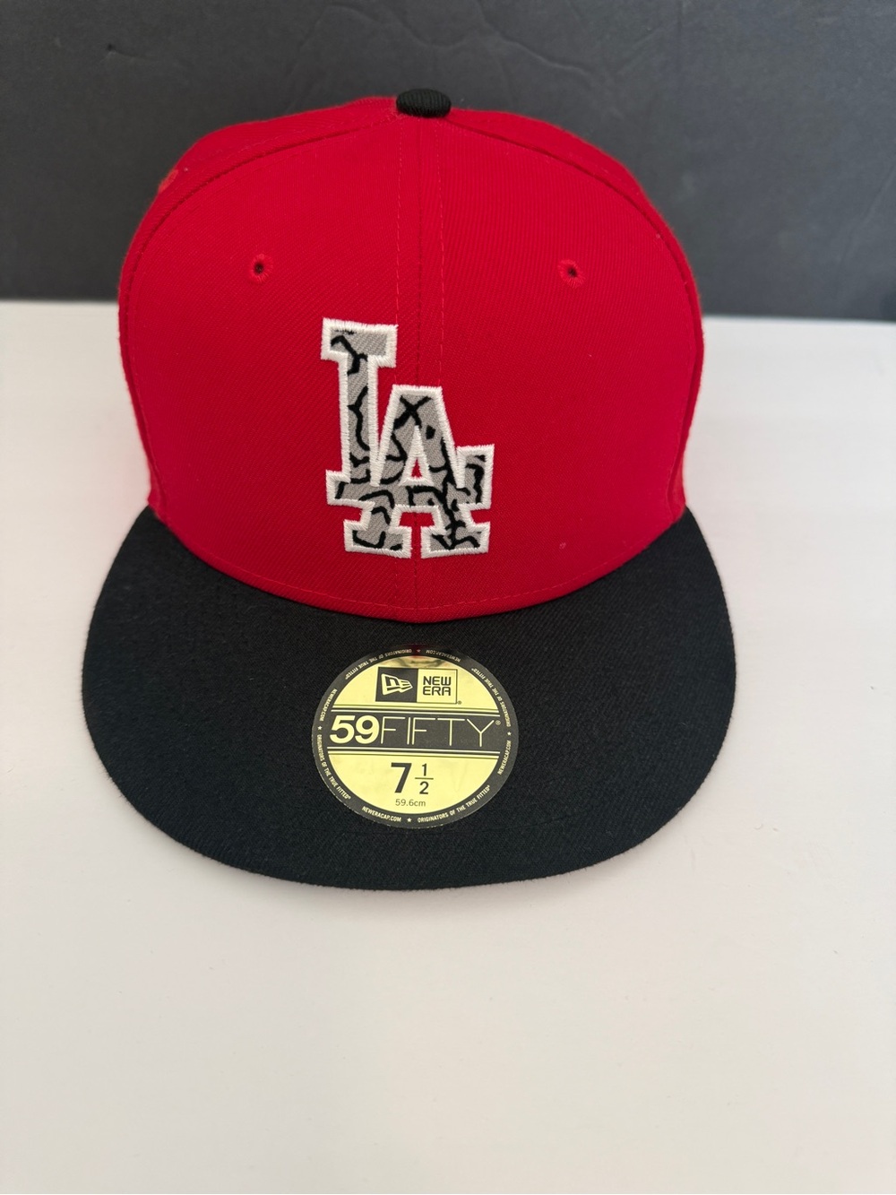 New Era LA Dodgers Scramble Graffiti 59FIFTY Fitted Hat Red Black Size 7 1/2